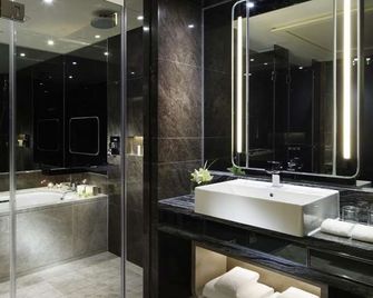 Royal Plaza Hotel - Hong Kong - Slaapkamer