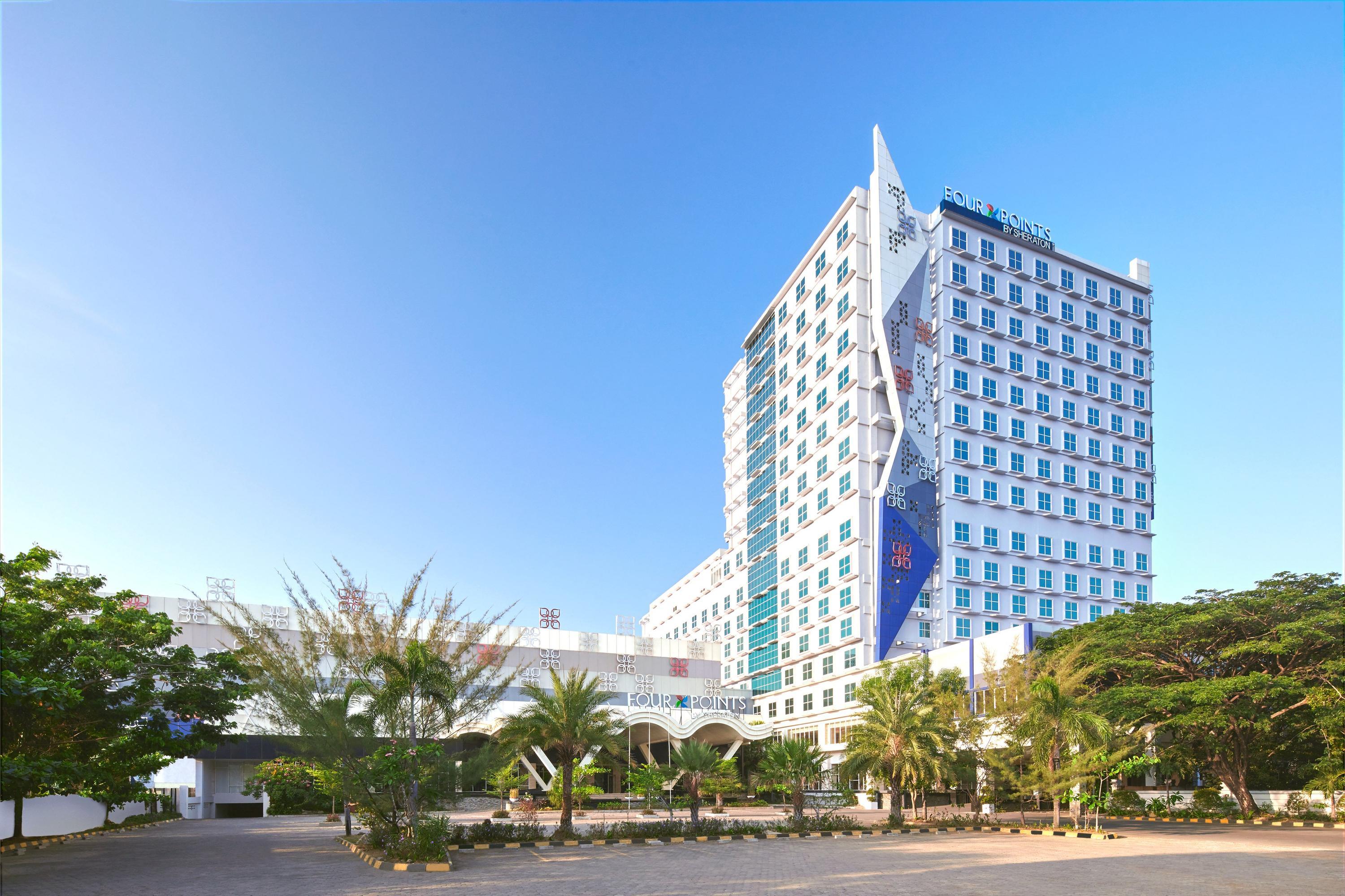 Four Points By Sheraton Makassar Desde 38 €. Hoteles En Makassar - KAYAK