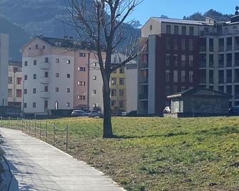 GGH studio for holiday or job - Morbegno - Edificio