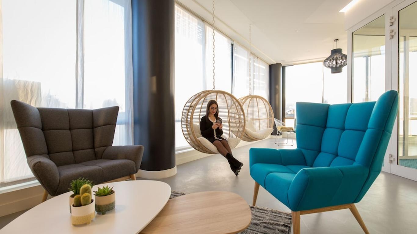 أوتل إيبيس ليون سود فيين سانت لويس