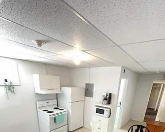 Appartment in Iroquois falls - Iroquois Falls - Kitchen
