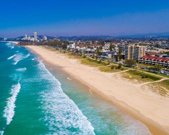 Sandrift Beachfront Apartments - Miami - Beach