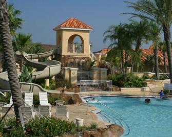 Regal Palms Resort 4 Bedroom Townhome! Townhouse by RedAwning - Davenport - Piscina