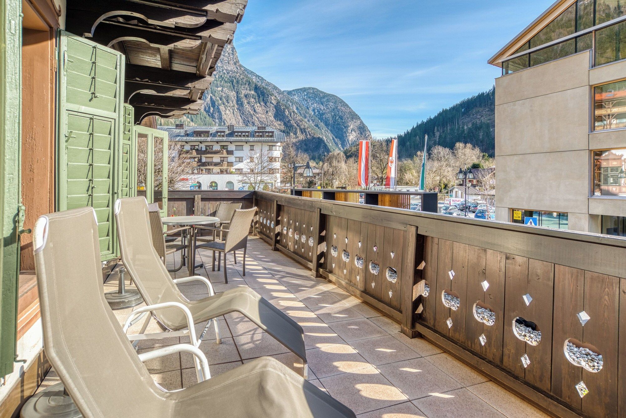 بوستهوتل كاسسل - اويتز - شرفة