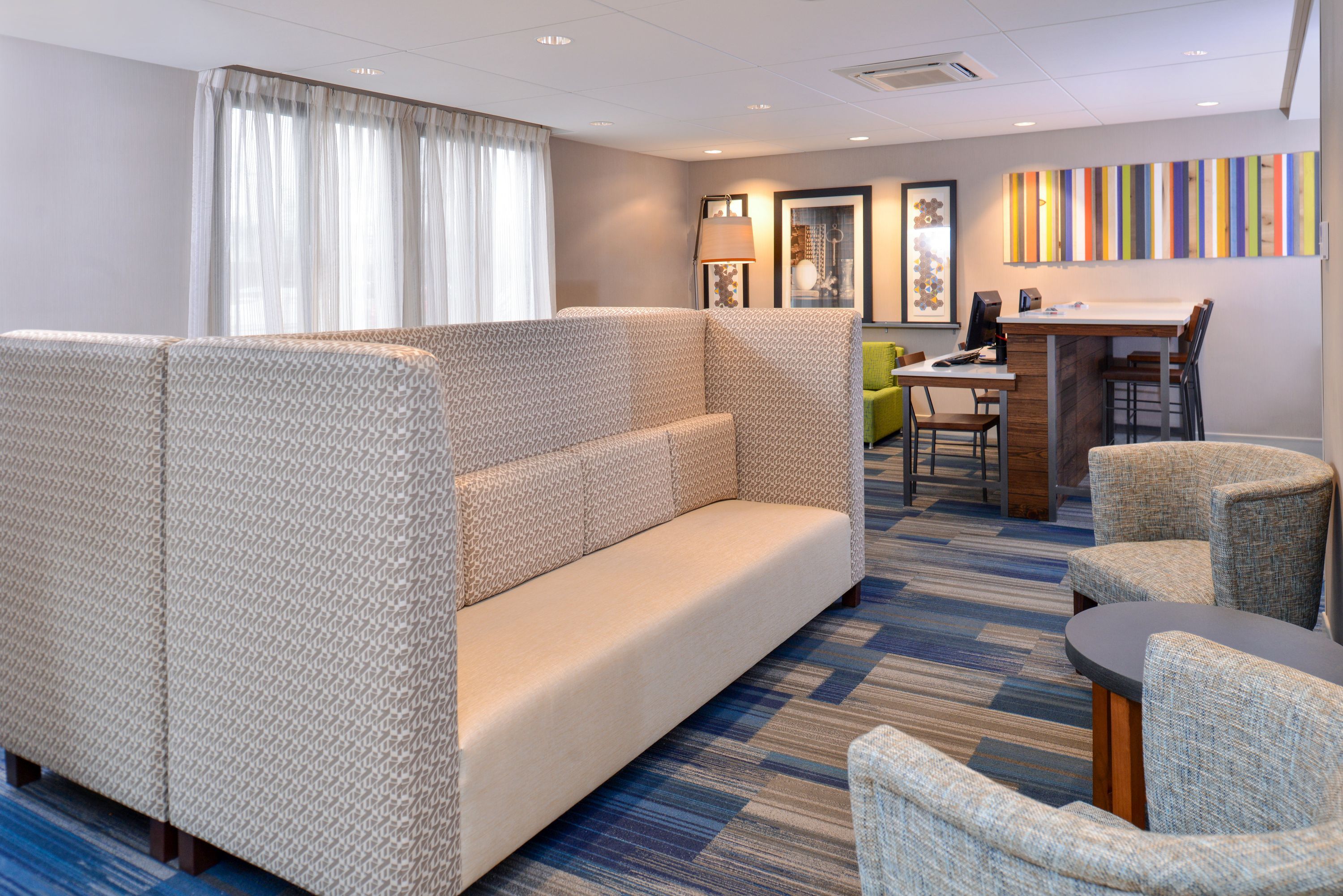 Holiday Inn Express Rochester - University Area By IHG - רוצ'סטר - טרקלין