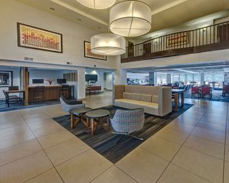 Garner Hotel Murfreesboro West by IHG - Murfreesboro - Reception