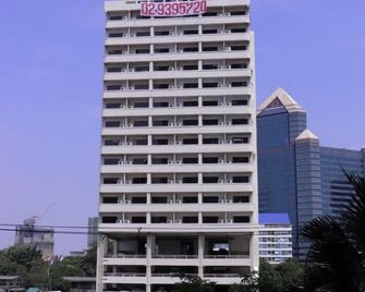 Poonchock Mansion - Bangkok - Building