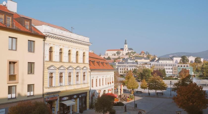 Hotel Zobor thumbnail 3