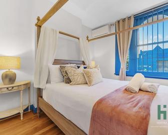 Blue Moon Redfern Vintage House - Sydney - Bedroom