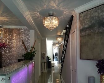 Hollywood Vip Hotel - Los Angeles - Decor