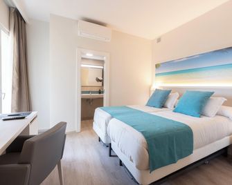 Invisa Hotel Es Pla - Adults Only - Thị trấn San Antonio Bay