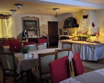 Willa Sloneczna Roza Pokoje Ze Sniadania - Szklarska Poręba - Restaurante