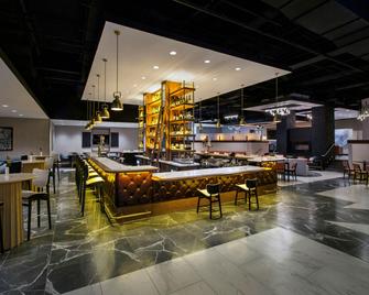 Buffalo Marriott Niagara - Amherst - Bar