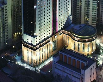 Courtyard by Marriott Shanghai Xujiahui - Shanghai - Gebäude