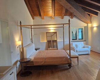 Albergo Palazzo Costa - Beverino - Bedroom