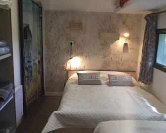 Colibri Loc - Gennes-Val-de-Loire - Chambre