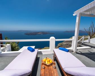 Iatis View Collection - Imerovigli - Balcony