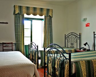 Hotel Santa Comba - Moura - Ložnice