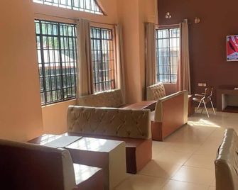 The Peak Meadows Hotel - Nyeri