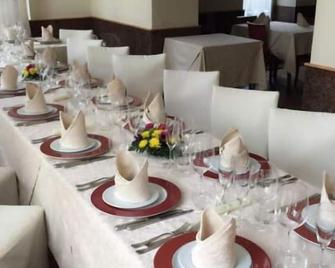 Hotel Giardino Degli Aranci - Frattamaggiore - Restaurante