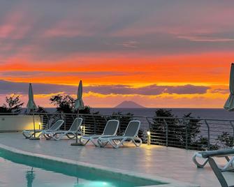Two-Room Apartments 4 Beds Residence \'Pousada Michelino\' - Parghelia