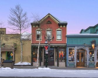 Luxurious Hideaway on Main Street in the Heart of Everything with Balcony & Grill - Breckenridge - Edificio