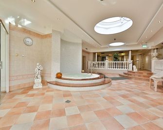 Hotel Amtsheide - Bad Bevensen