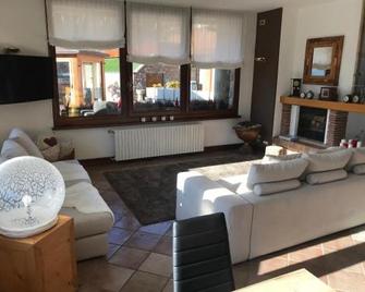 Hotel Sorriso - Ponte di Legno - Living room