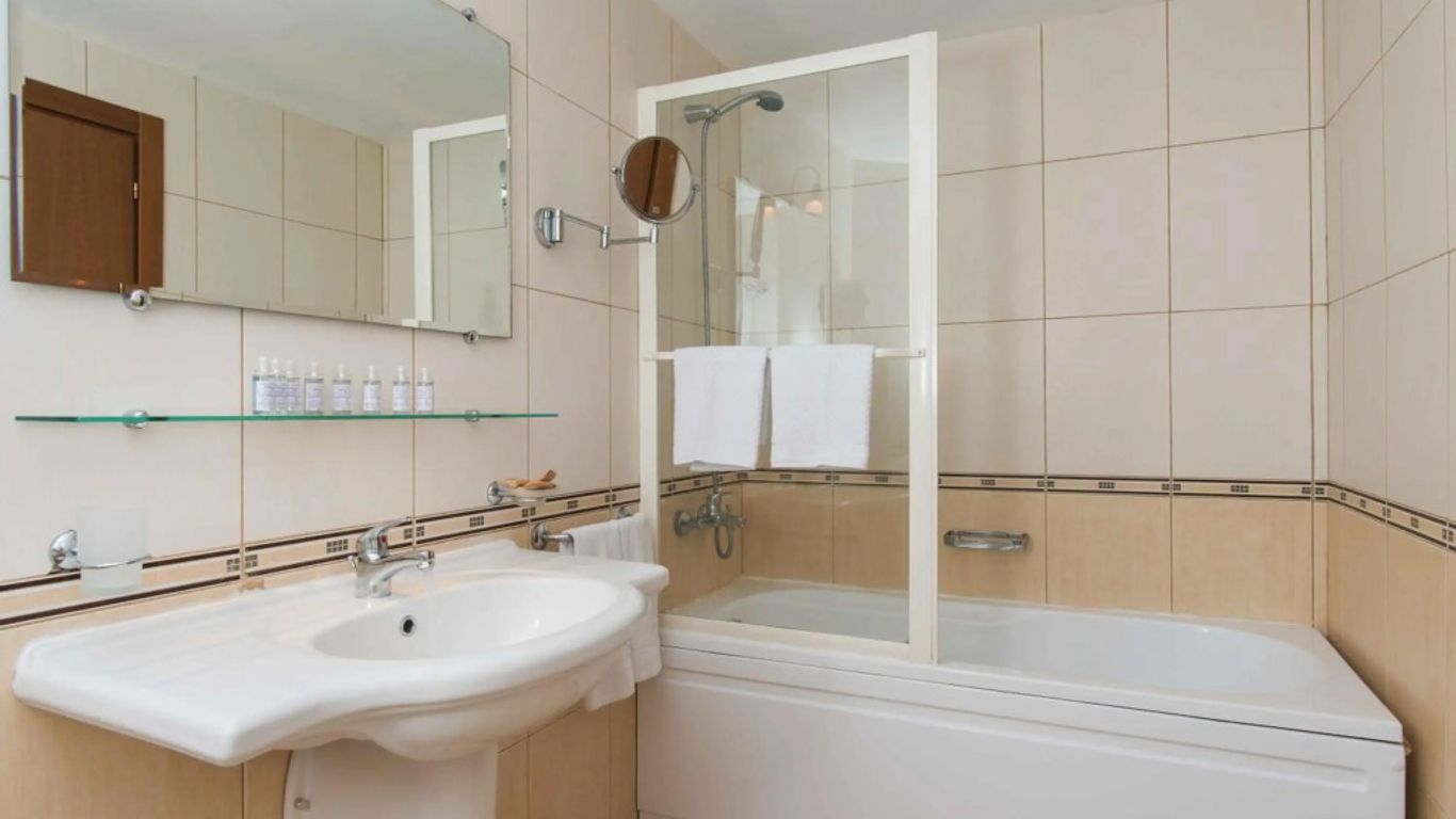 هوتل فينيكس