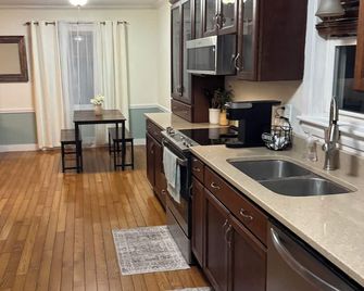 3-bedroom house in Caribou with close access to ATV and snowmobile trails - Caribou - Cocina