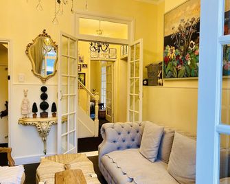 The Mews Motel - Launceston - Olohuone