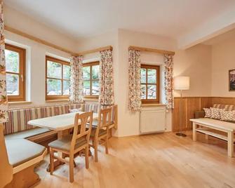 Hotel am Sonnenhügel - Filzmoos - Essbereich