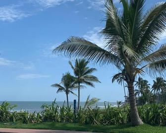 Mar De Estrellas - Hotel - 特科盧特拉 - 游泳池