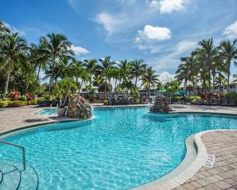 Sienna Golf Condo at the Lely Resort - 拿坡里 - 游泳池