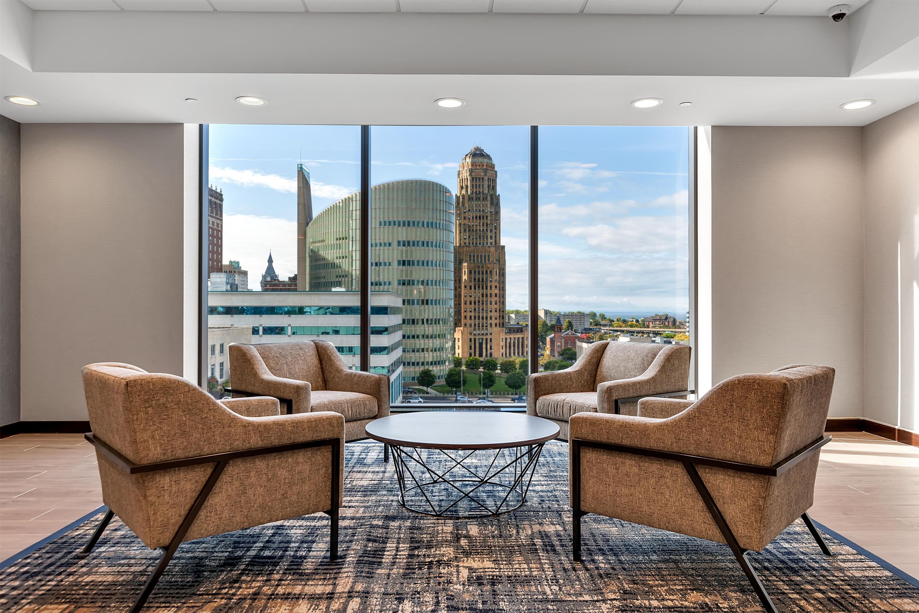 Embassy Suites by Hilton Buffalo - באפלו - לובי