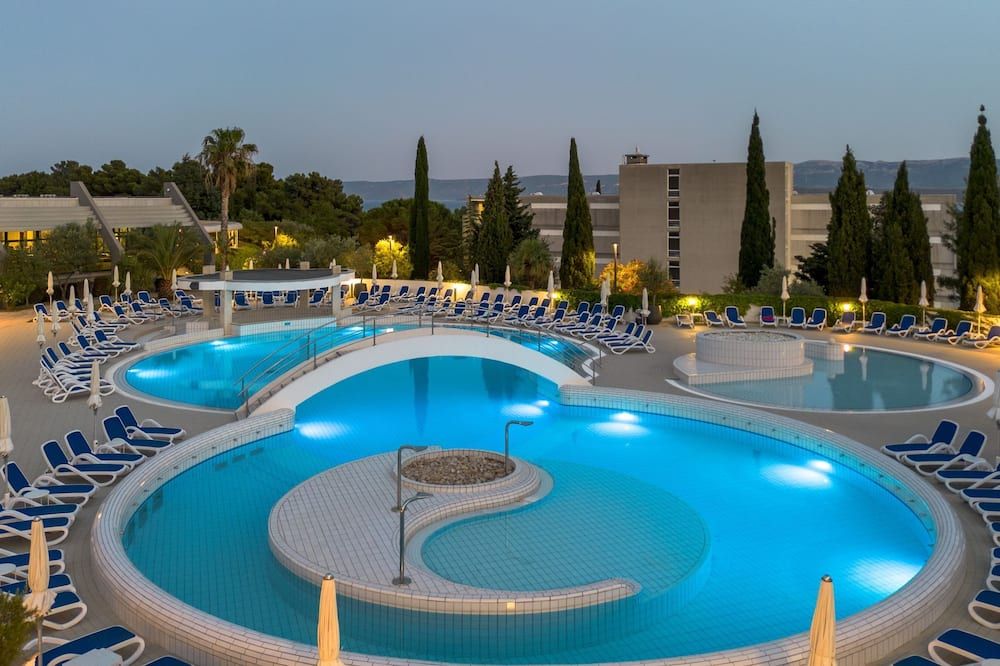Bluesun Hotel Bonaca - בול - בריכה