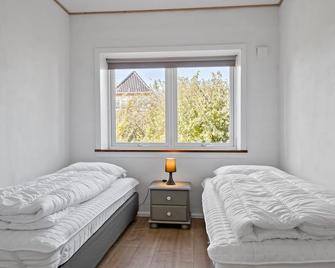 Awesome Home In Tønder With Wifi - Tonder - Спальня
