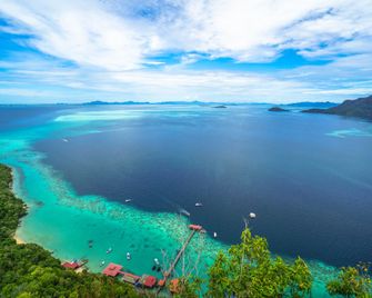 Island Backpackers - Semporna