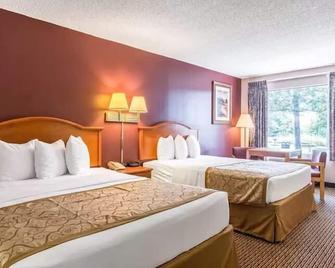 The Parkwood Inn & Suites - Mountain View