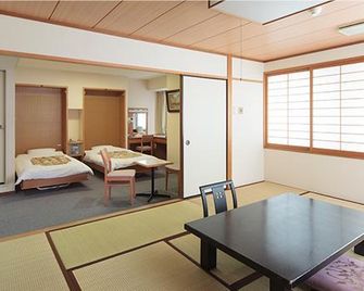 Hotel Crecio Kurehondori - Kure - Comedor