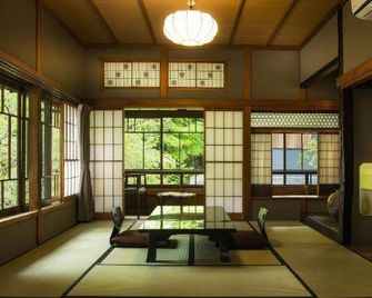 Fujiya Ryokan - Yugawara - Jídelna