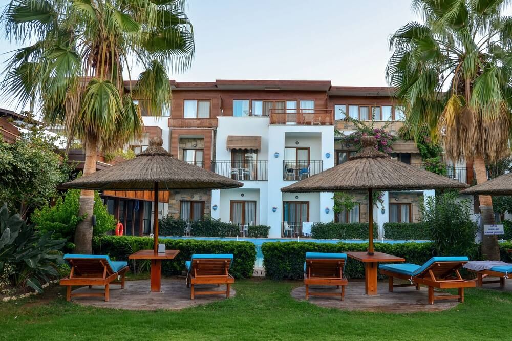 Liona Hotel & Spa - גונדואן - בניין