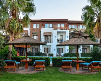 فندق وسبا ليونا - غاندوغان - مبنى