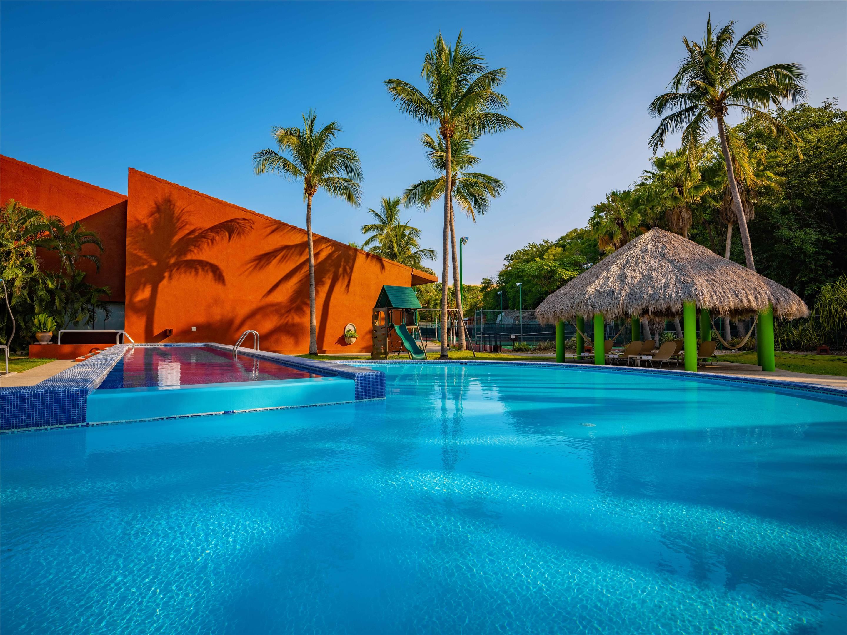 لاس بريساس هواتولكو – شرمامل جميع الخدمات - سانتا ماريا واتولكو - حوض السباحة