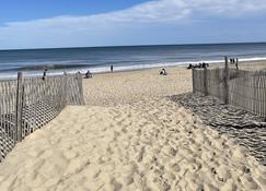 Casa Junior | Private Downtown Rehoboth Apartment just 1 block to the beach! - Rehoboth Beach - Plaża