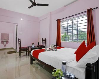 Hotel O Valley View Residency - Vagamon - Bedroom