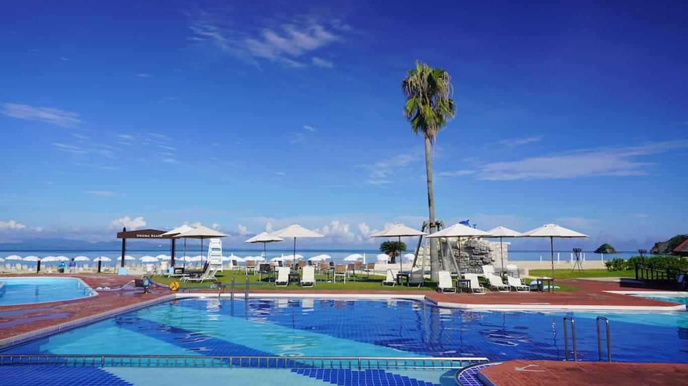 أوكوما برايفيت بيتش آند ريزورت