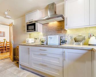 The Woodlands Farmhouse - Malpas - Cocina