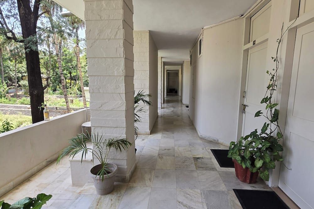 Ramma TheHotel - Nakki Lake -200mtr - Mount Abu - Flur