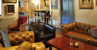 White Hart Cafe Bar & Bistro - Telford - Oleskelutila